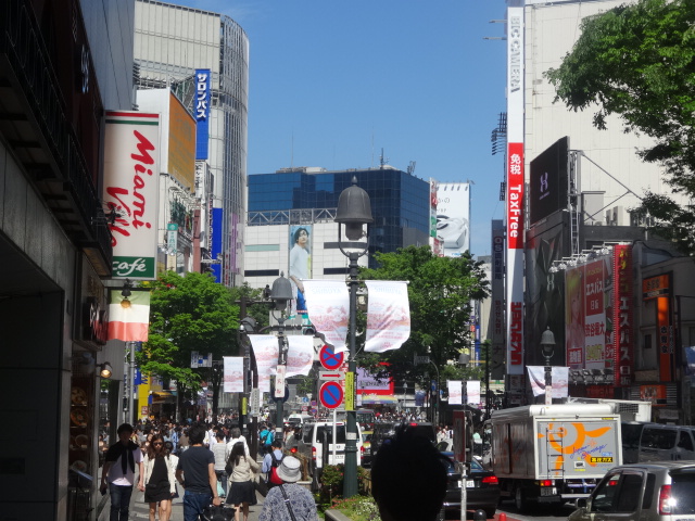 大阪 十三 焼肉の請来軒 ブログ 渋谷で人酔い